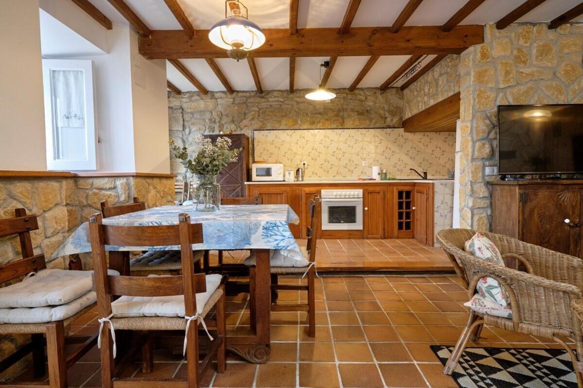 Casona Del Sol El Retorno I Appartement Lastres Buitenkant foto